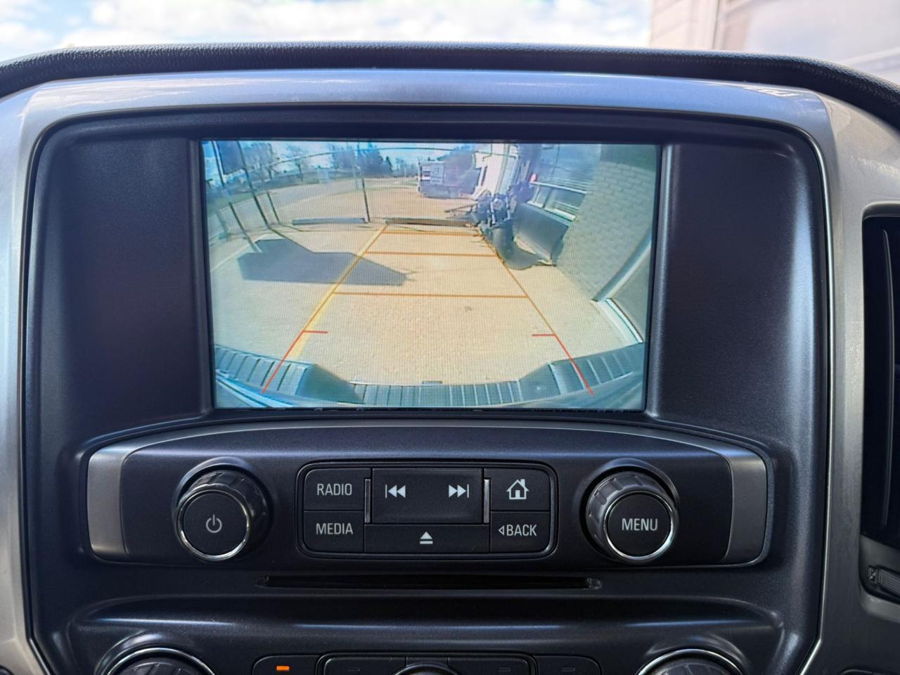 2018 Chevrolet Silverado 1500 4WD CREW CAB LT w/ LEATHER - Photo #20