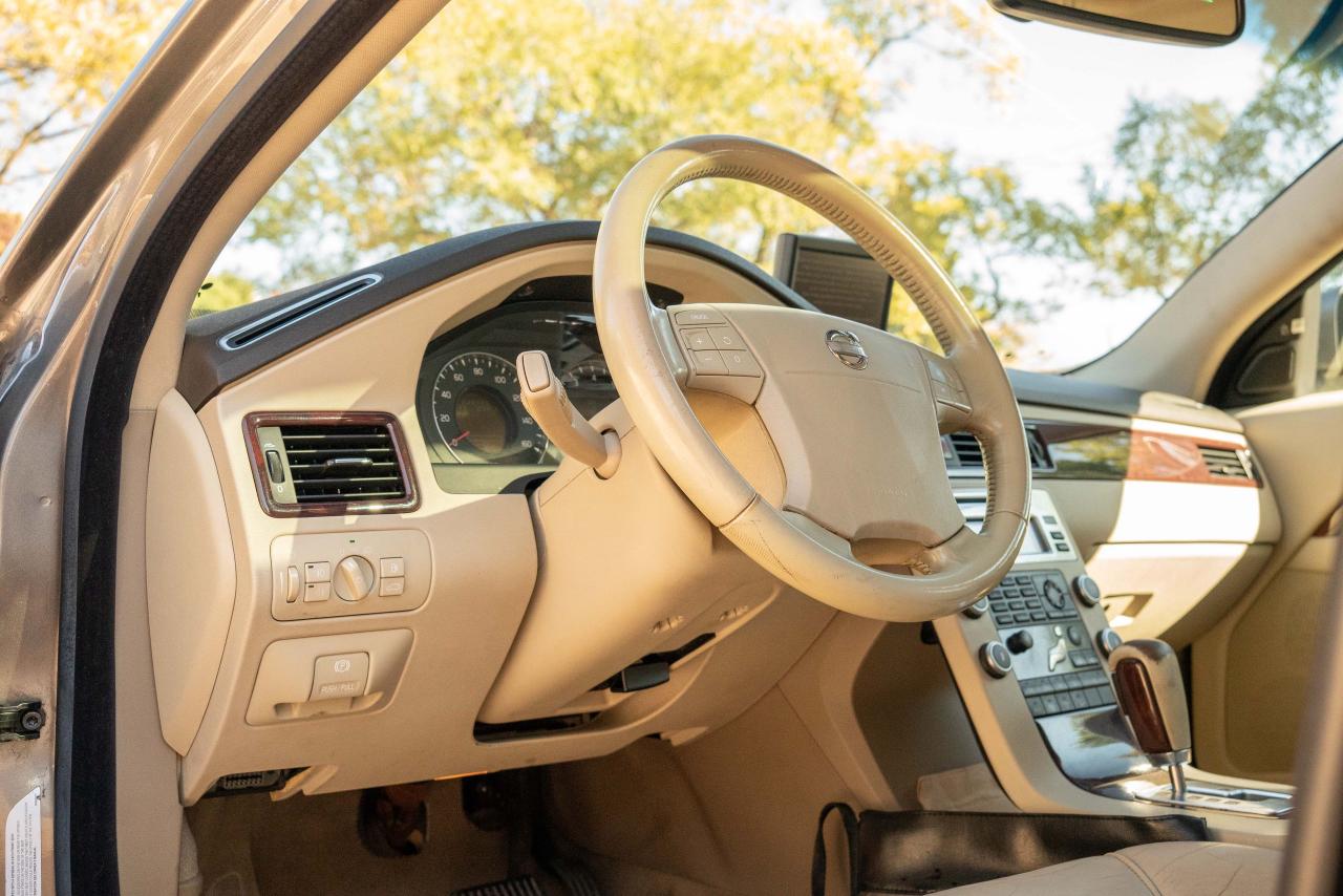 2008 Volvo XC70 3.2L AWD WAGON - Photo #17