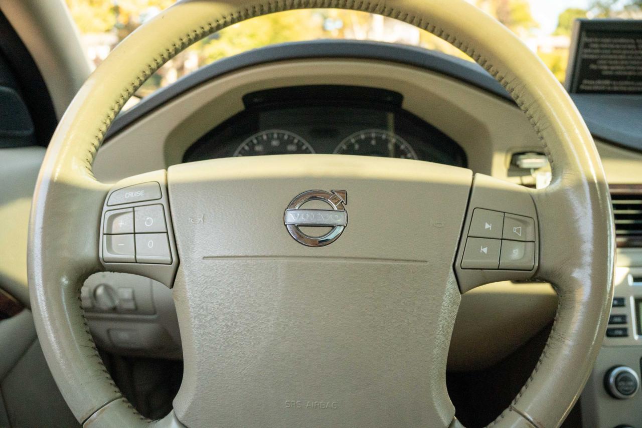2008 Volvo XC70 3.2L AWD WAGON - Photo #22