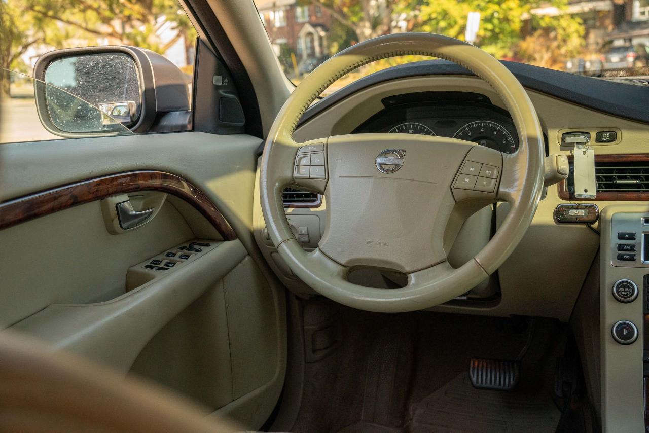 2008 Volvo XC70 3.2L AWD WAGON - Photo #36