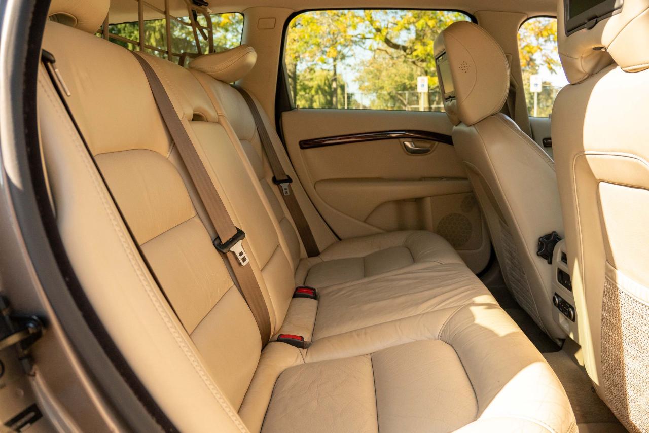 2008 Volvo XC70 3.2L AWD WAGON - Photo #48