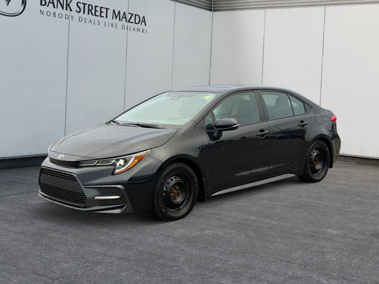 Used 2020 Toyota Corolla SE CVT for sale in Ottawa, ON