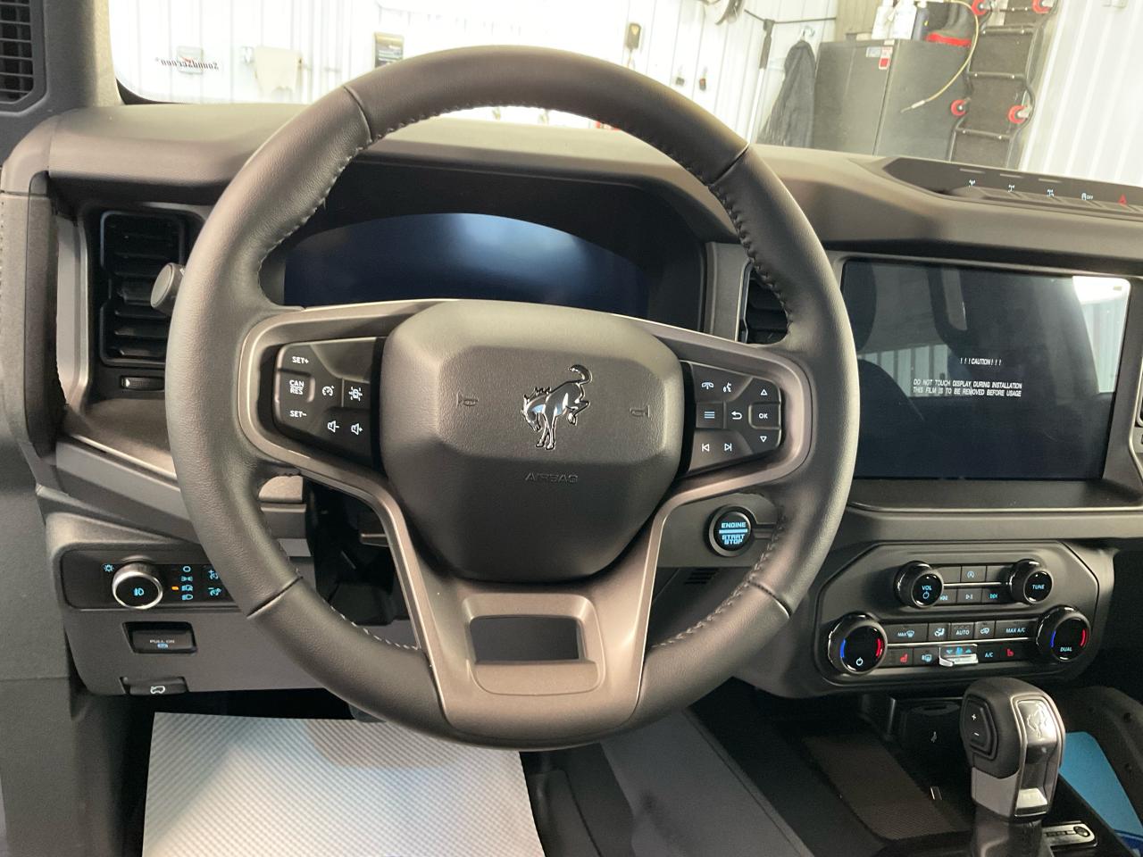 2025 Ford Bronco Big Bend Photo5