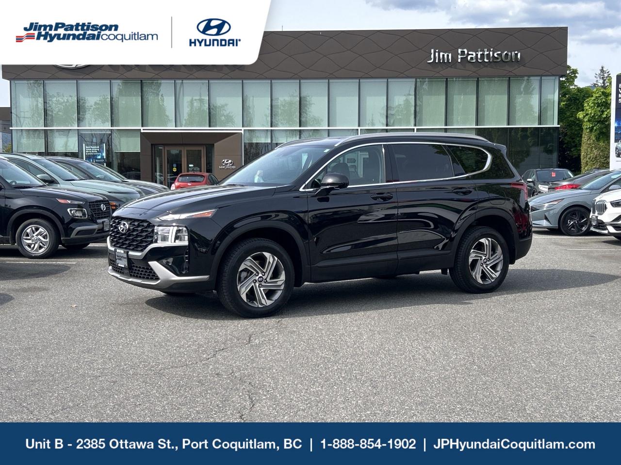 Used 2022 Hyundai Santa Fe Essential AWD, Low KM Local for sale in Port Coquitlam, BC