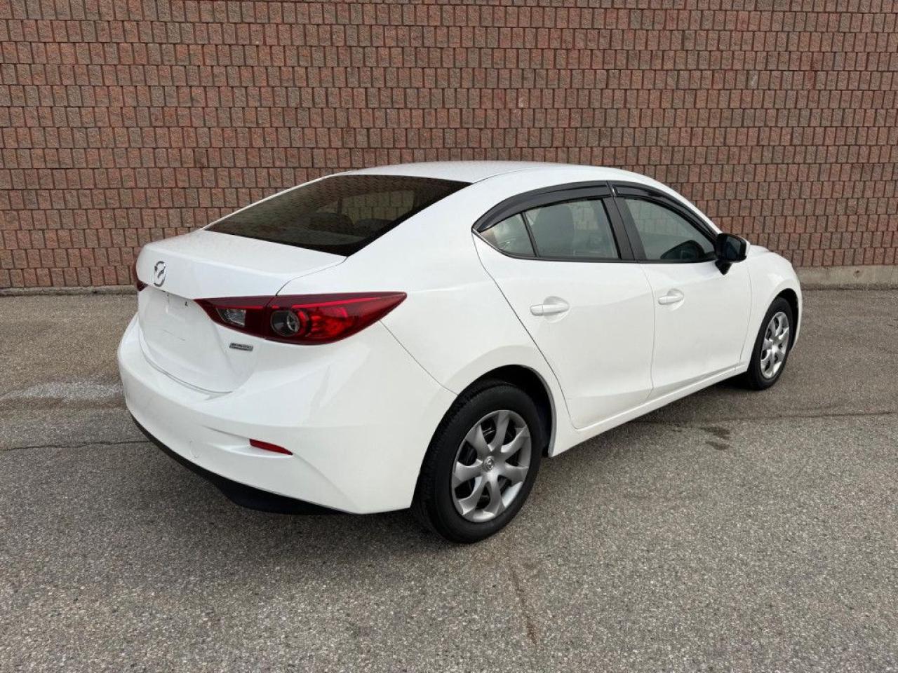 2017 Mazda MAZDA3 GX | NAVI | BACK-UP CAM | PUSH BUTTON START | BLUETOOTH | - Photo #6