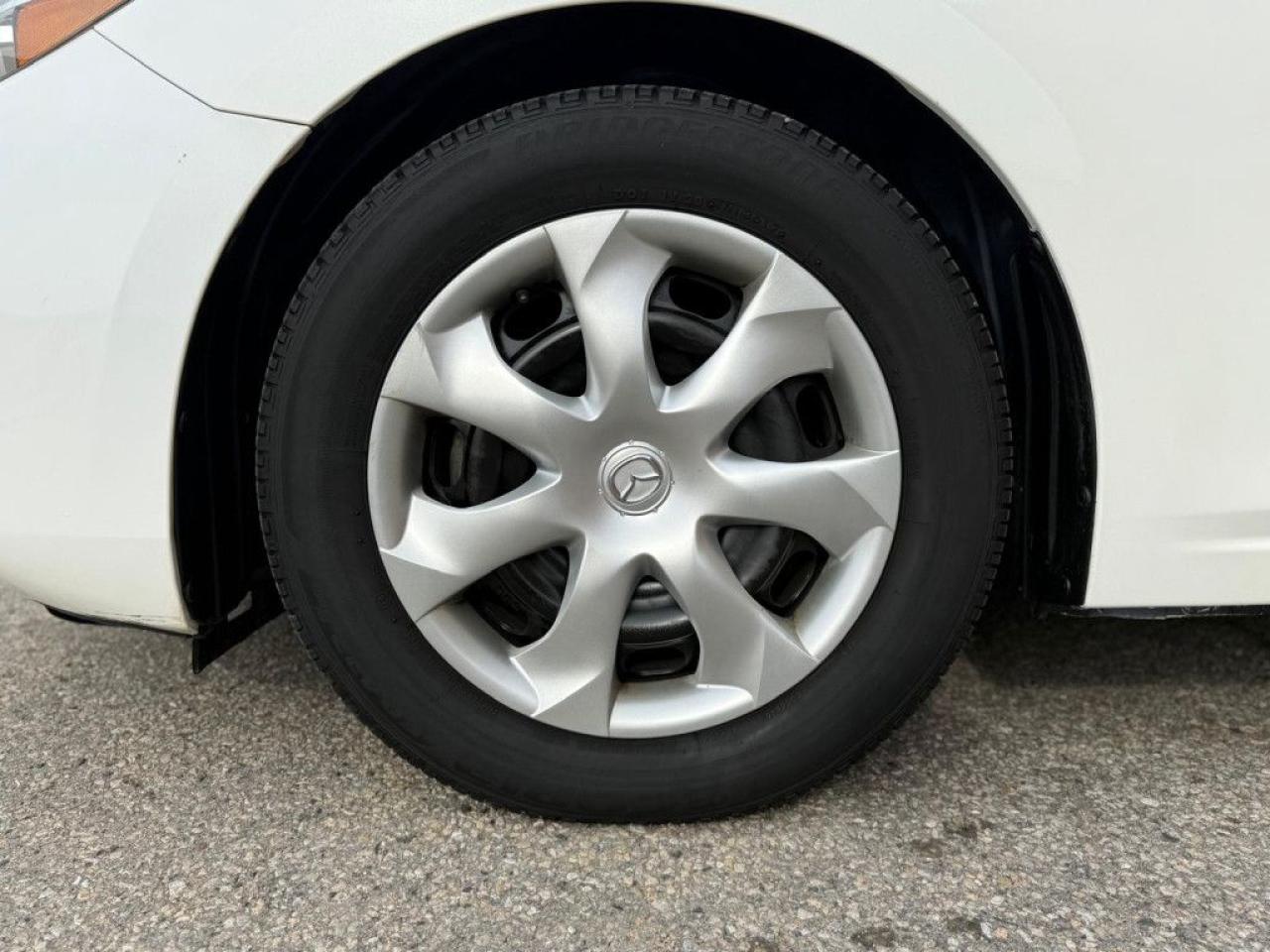 2017 Mazda MAZDA3 GX | NAVI | BACK-UP CAM | PUSH BUTTON START | BLUETOOTH | - Photo #11