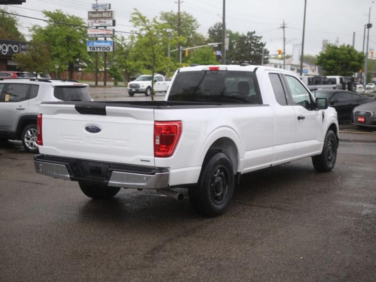 2021 Ford F-150 XLT  **BLIND SPOT - APPLE CP - RWD** Photo4