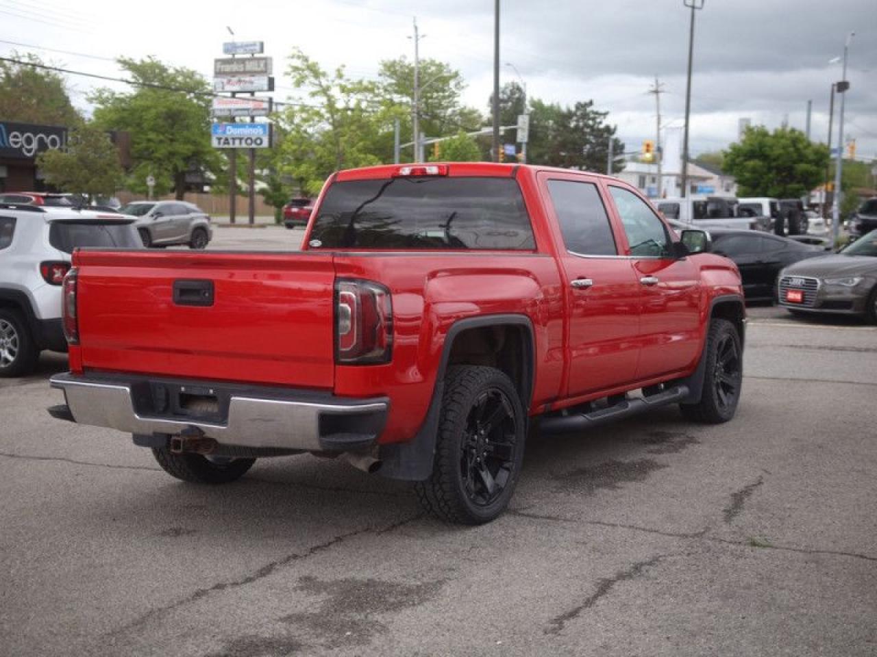 2017 GMC Sierra 1500 SLT  **LEATHER - SUNROOF** Photo4