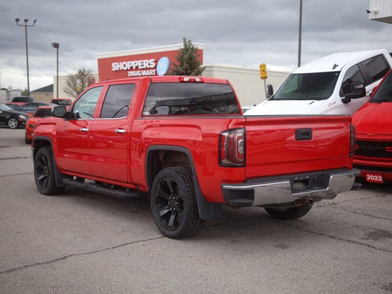 2017 GMC Sierra 1500 SLT  **LEATHER - SUNROOF** Photo3