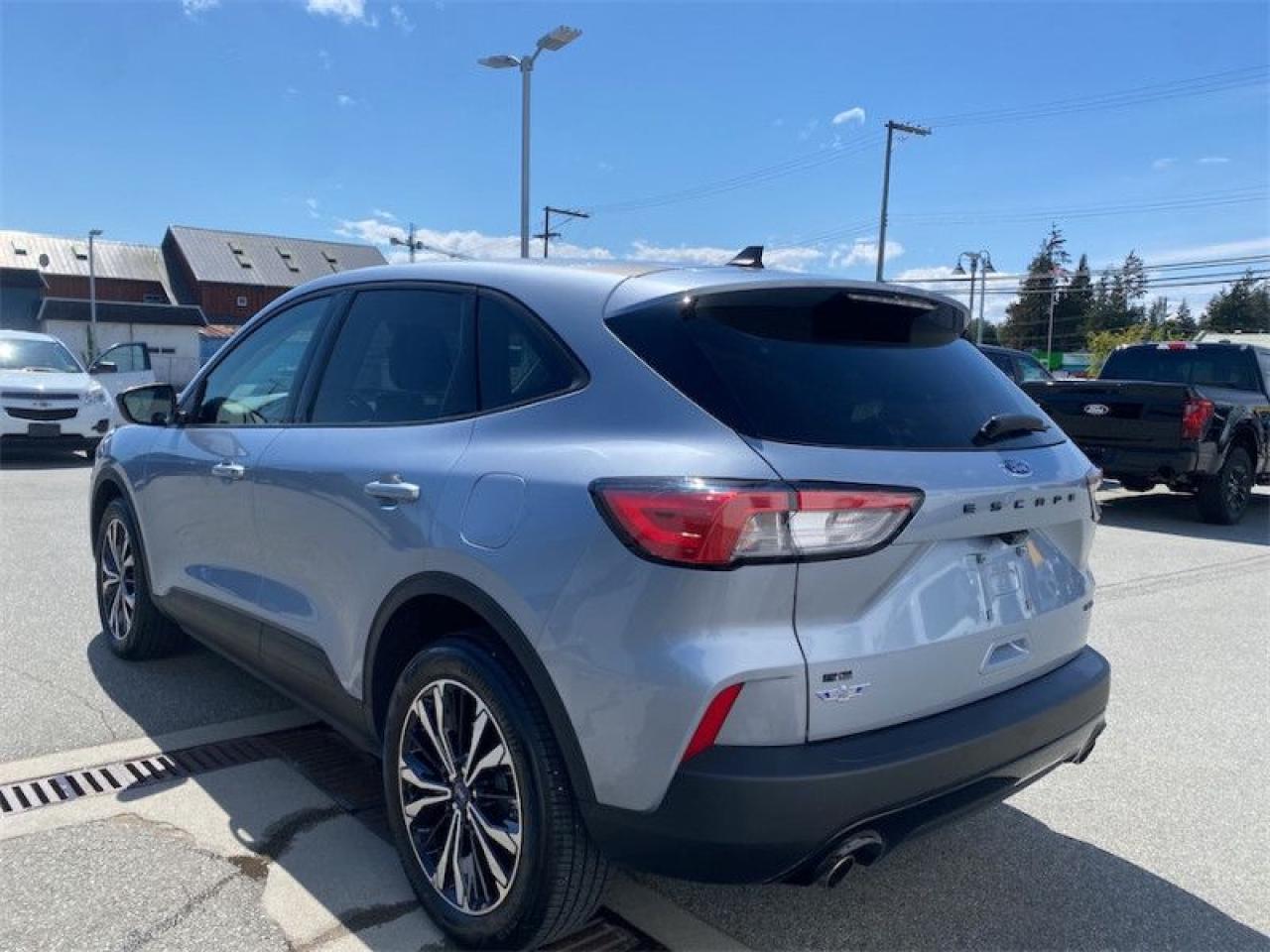 2022 Ford Escape SE AWD  - Low Mileage Photo2