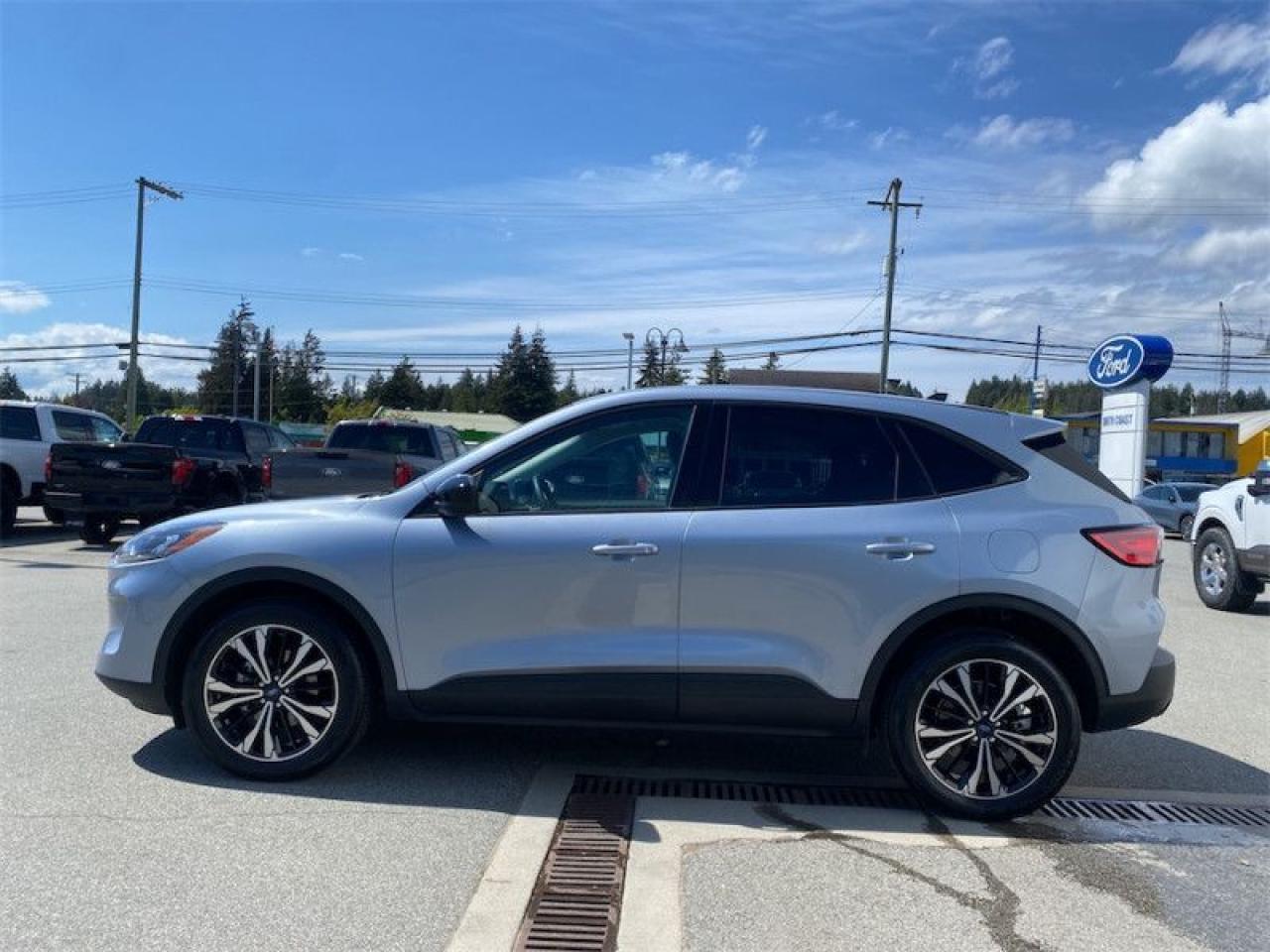 2022 Ford Escape SE AWD  - Low Mileage Photo1