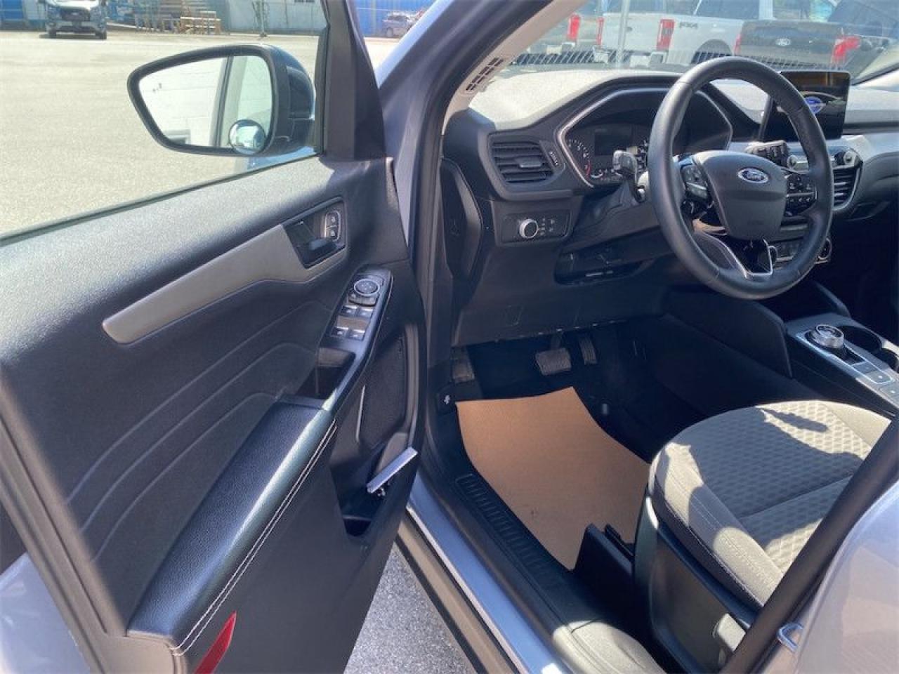 2022 Ford Escape SE AWD  - Low Mileage Photo5