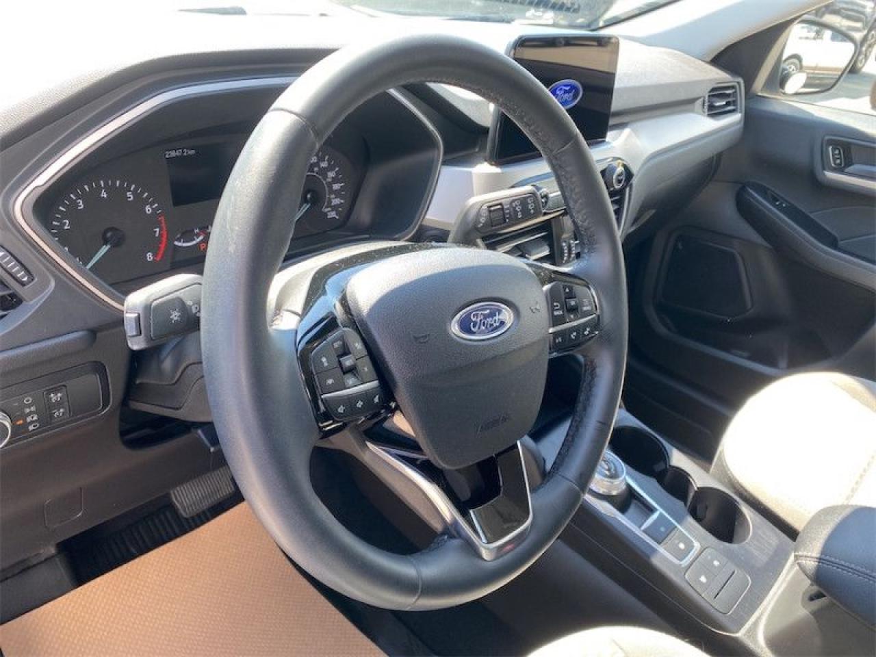 2022 Ford Escape SE AWD  - Low Mileage Photo5