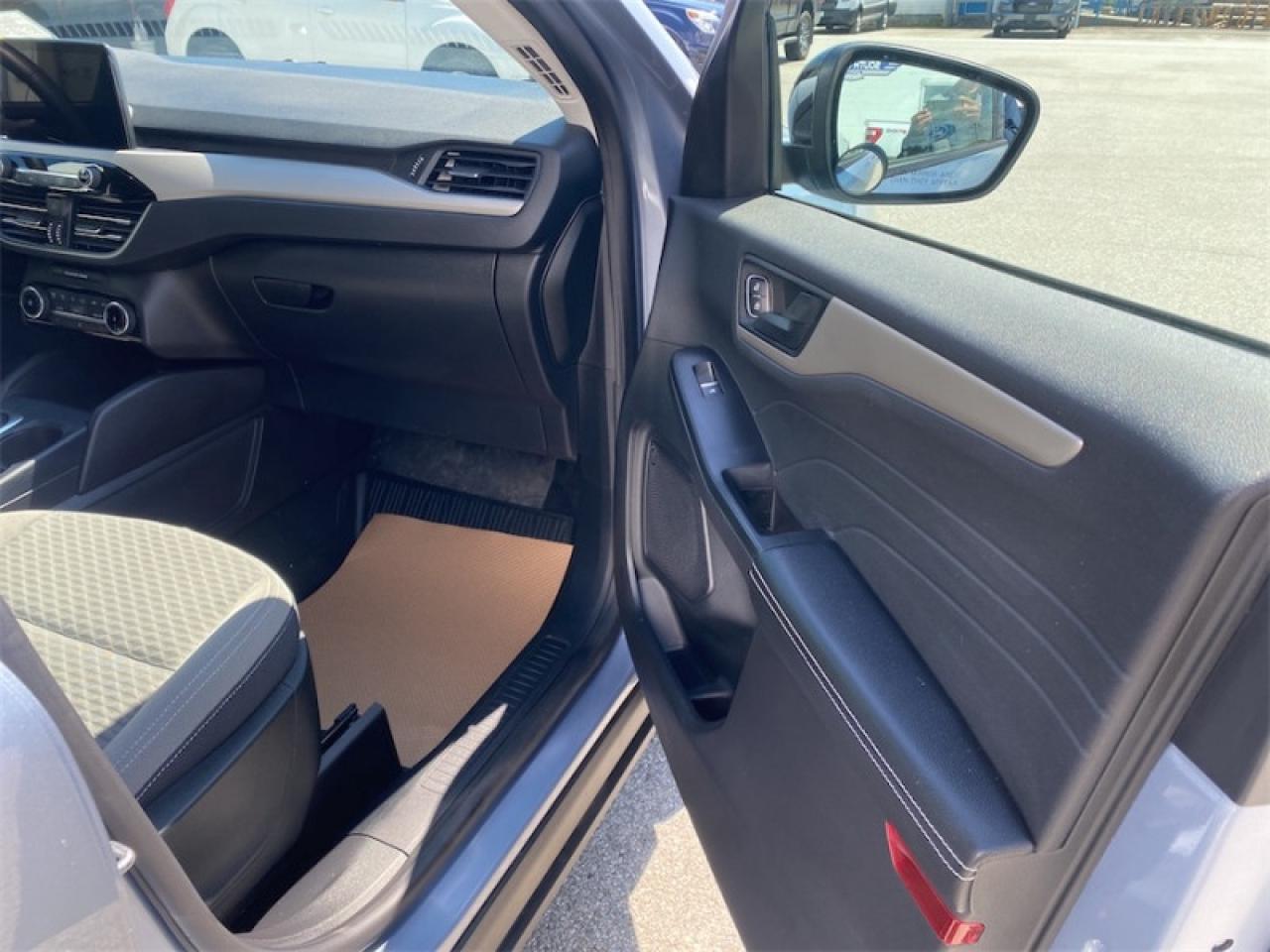 2022 Ford Escape SE AWD  - Low Mileage Photo5