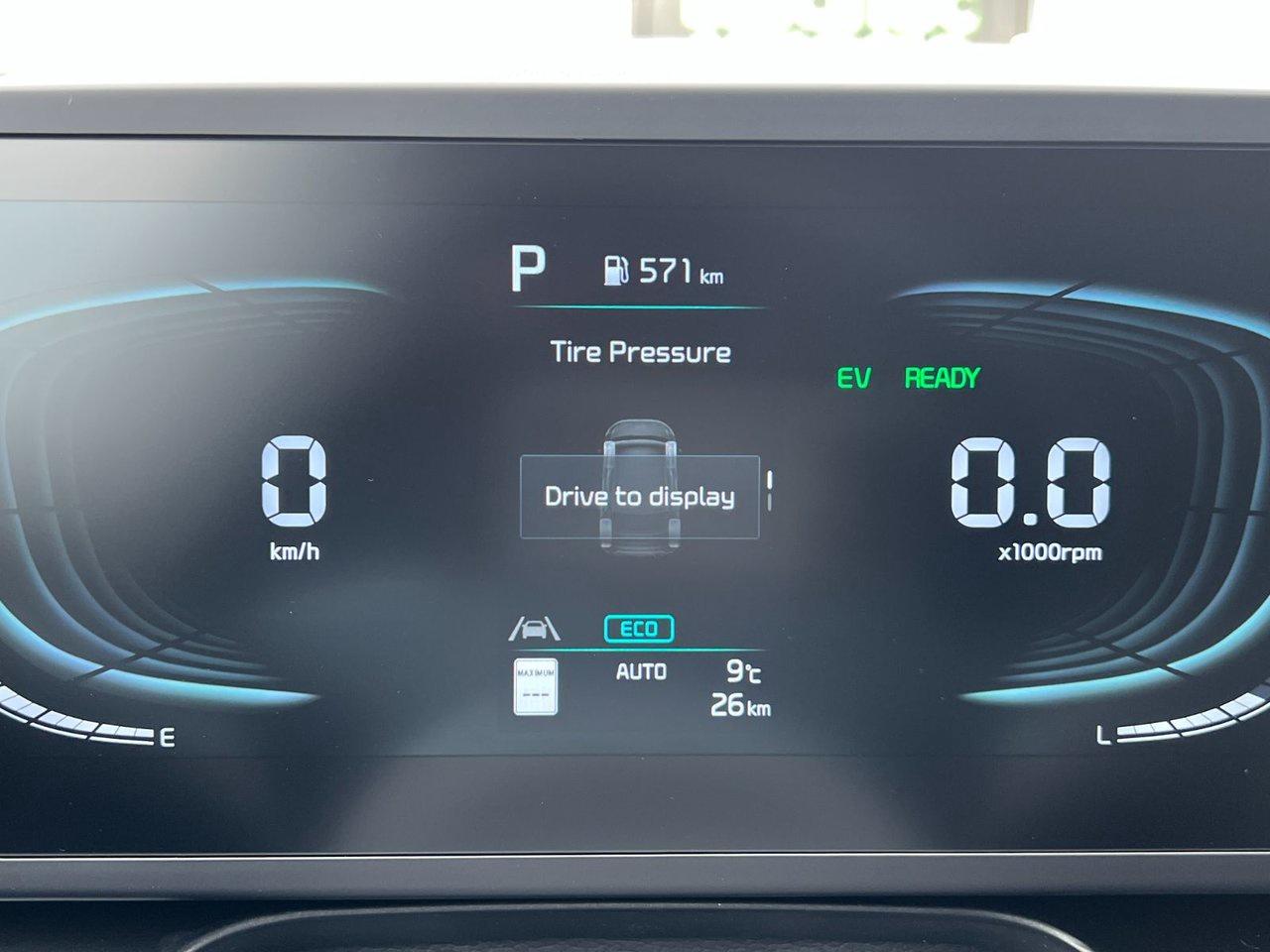 2025 Kia Niro PHEV LX Photo