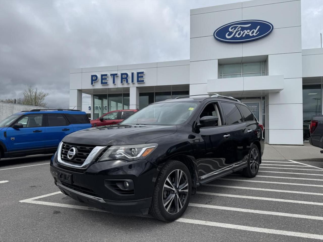 Used 2018 Nissan Pathfinder S for sale in Kingston, ON
