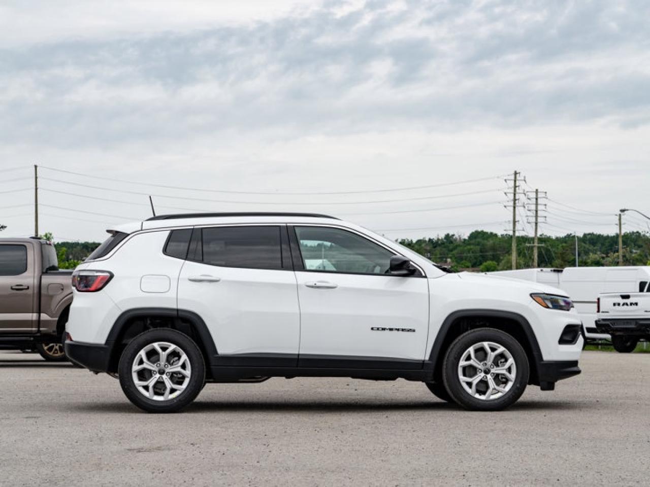 2025 Jeep Compass NORTH Photo