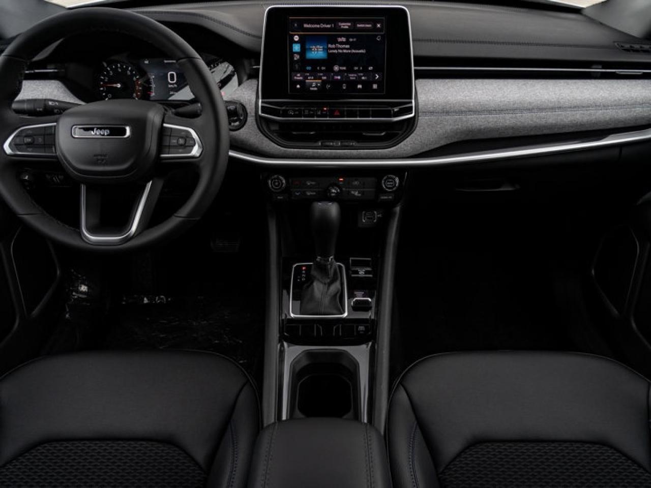 2025 Jeep Compass NORTH Photo