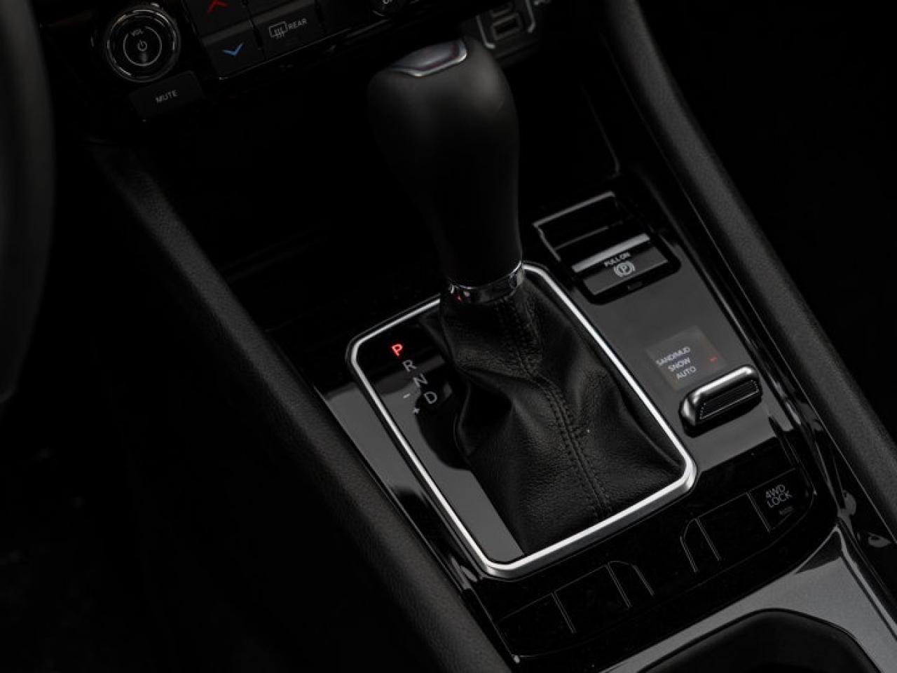 2025 Jeep Compass NORTH Photo