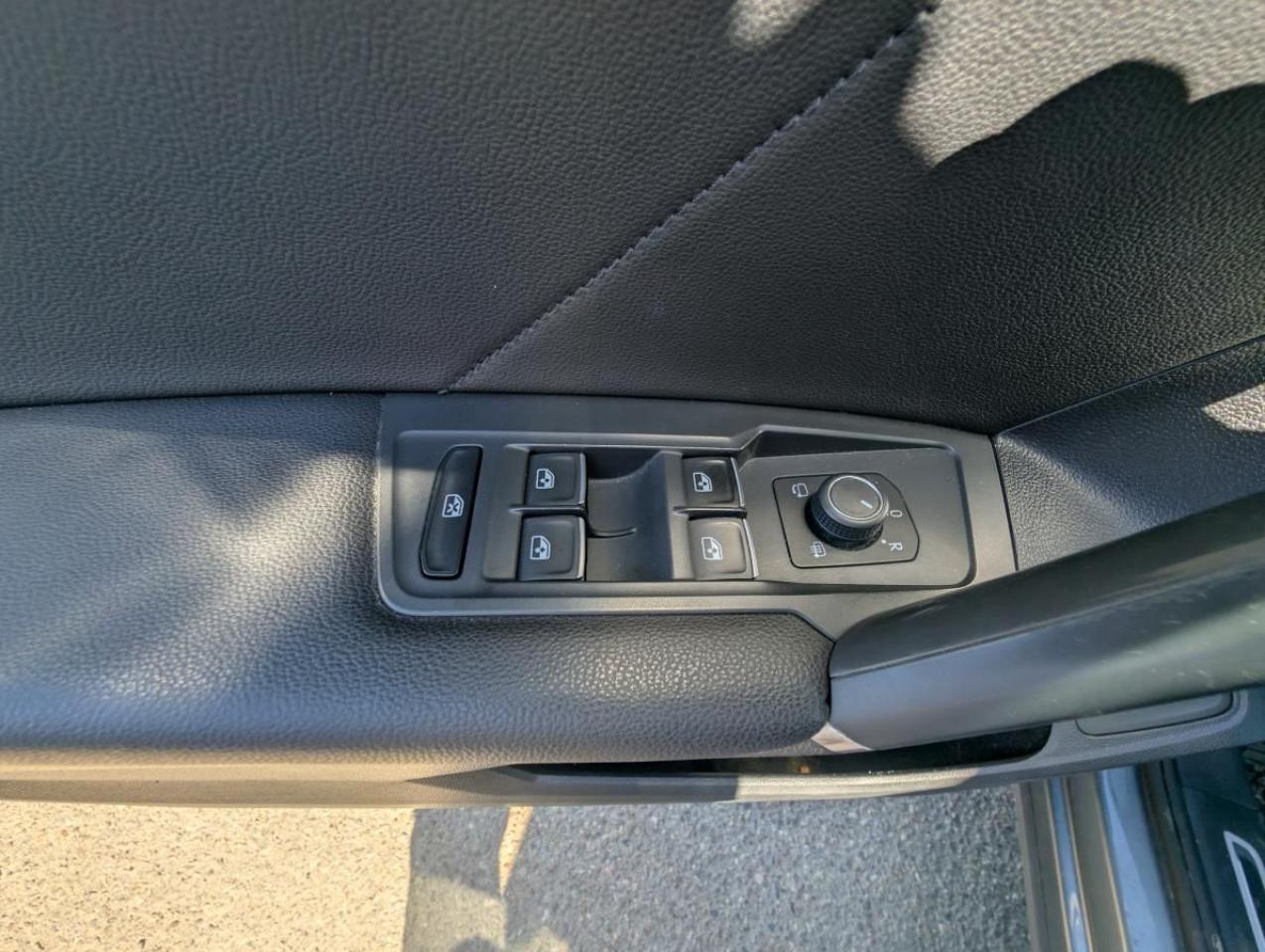 12489586