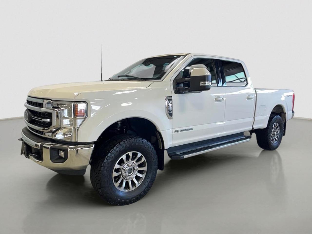 Used 2022 Ford F-350 Super Duty SRW LARIAT 4WD CREW CAB 6.75' BOX for sale in Moose Jaw, SK