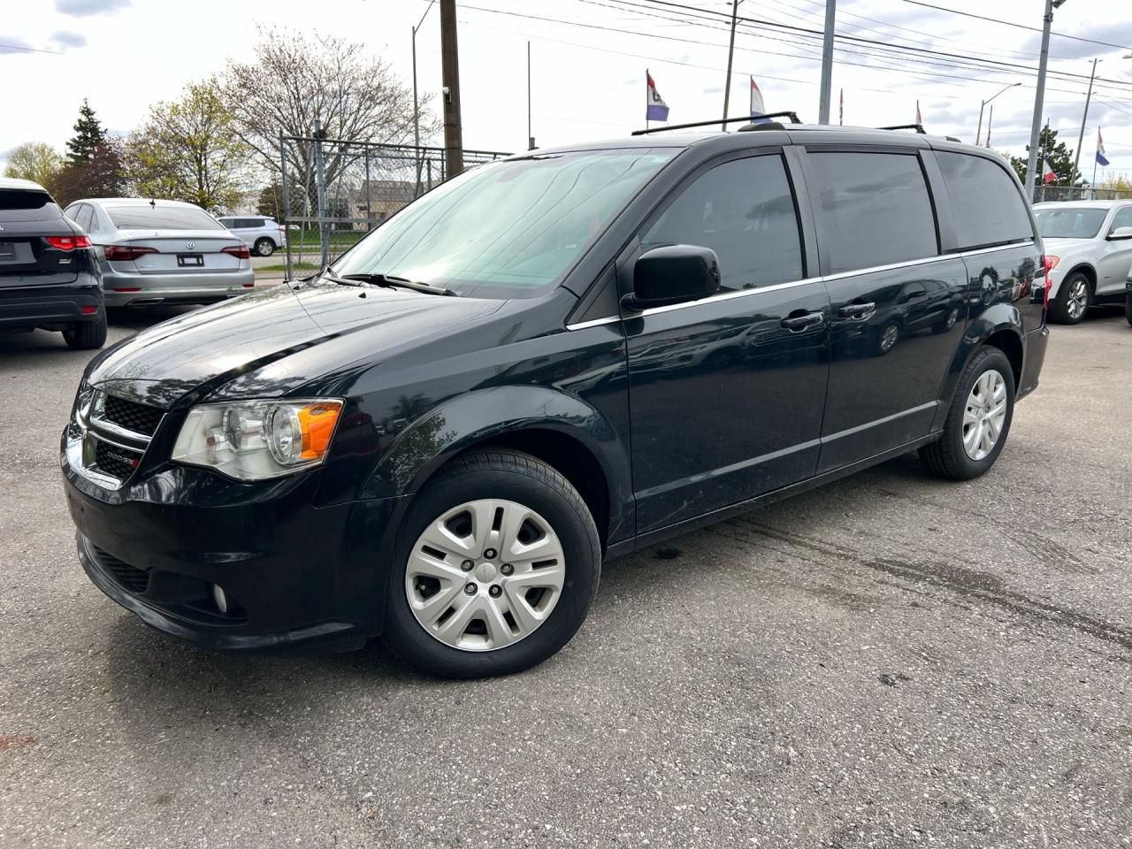 Used 2019 Dodge Grand Caravan SXT Premium Plus 2WD for sale in Woodbridge, ON