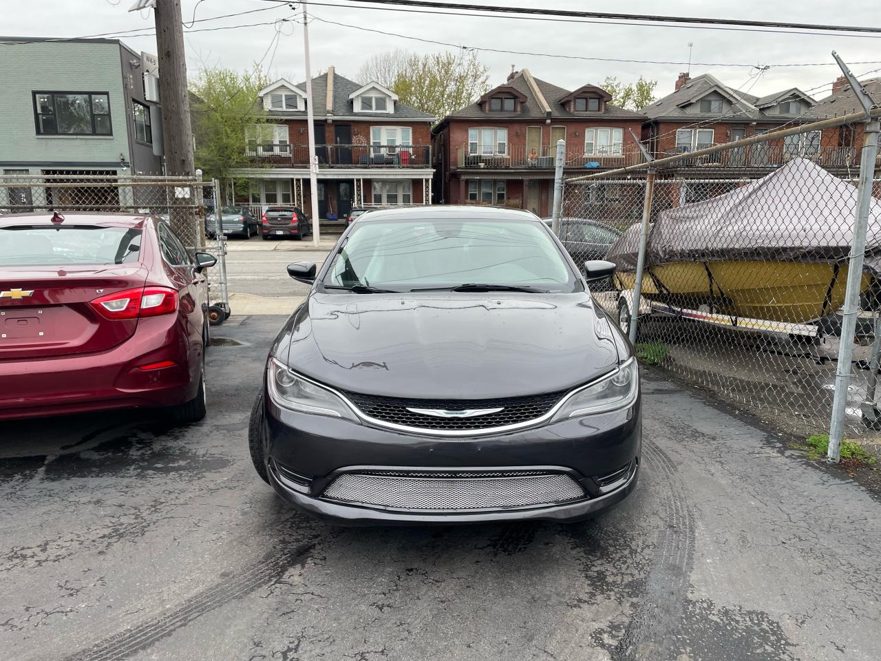 2015 Chrysler 200 LX *SAFETY, 1Y WARRANTY ENGINE & TRANSMISSION* - Photo #2