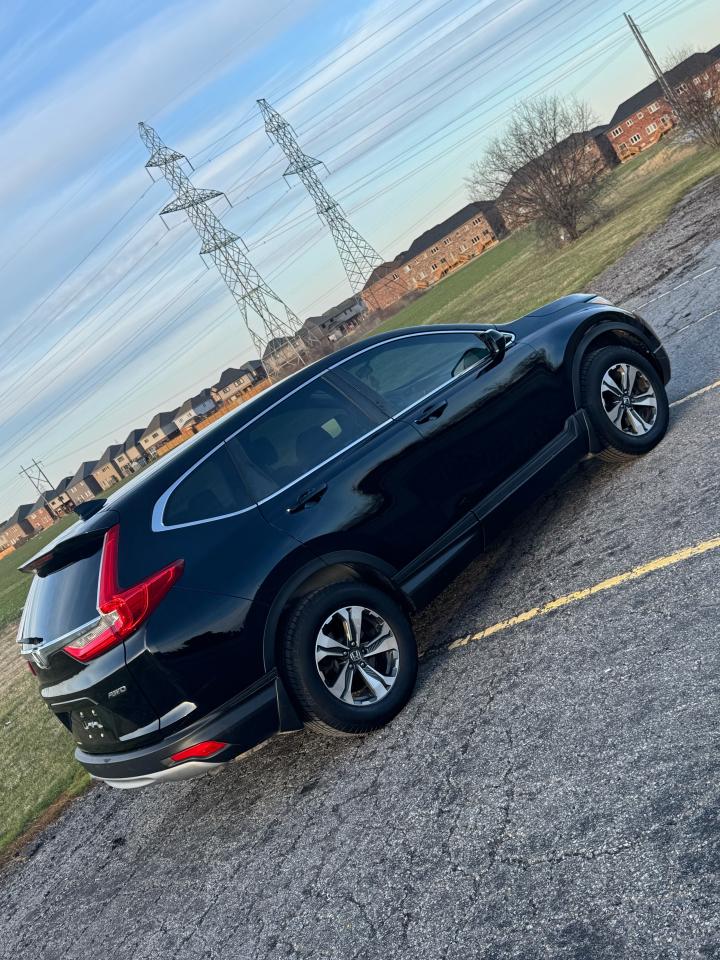 2018 Honda CR-V LX - Photo #4