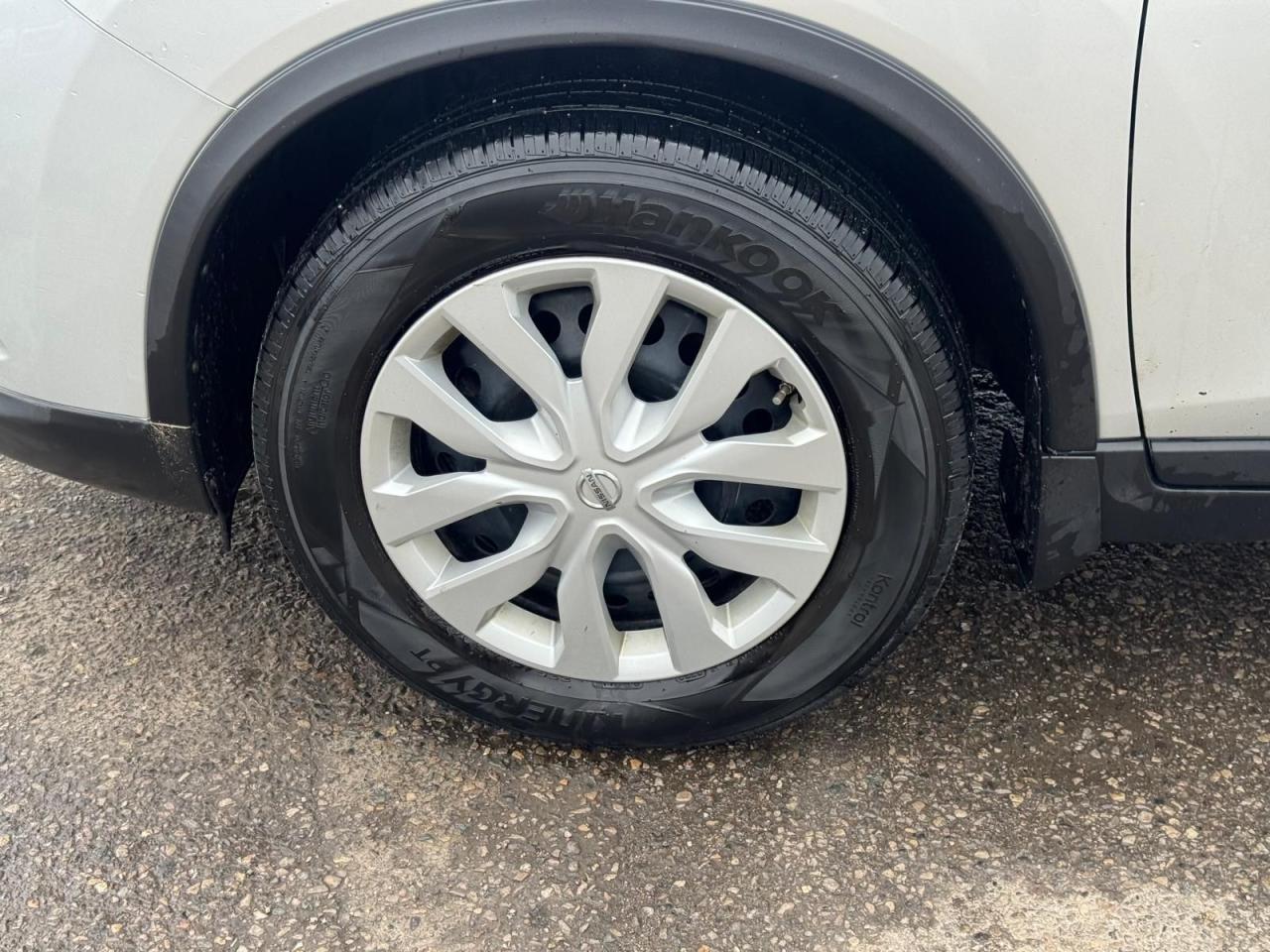 2015 Nissan Rogue S, NO ACCIDENTS, WELL SERVICED, CERTIFIED - Photo #18