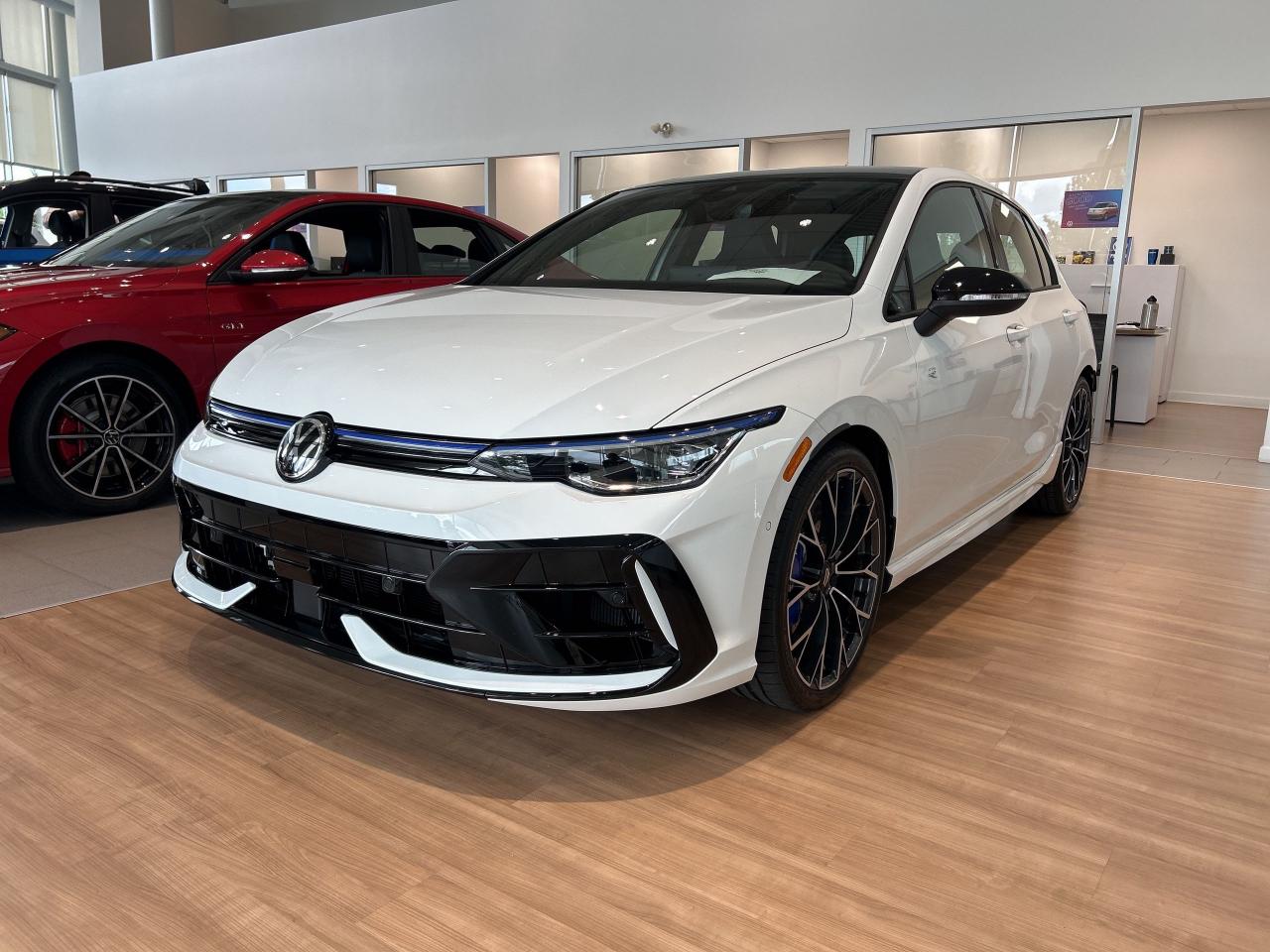 New 2025 Volkswagen Golf R DSG for sale in Surrey, BC
