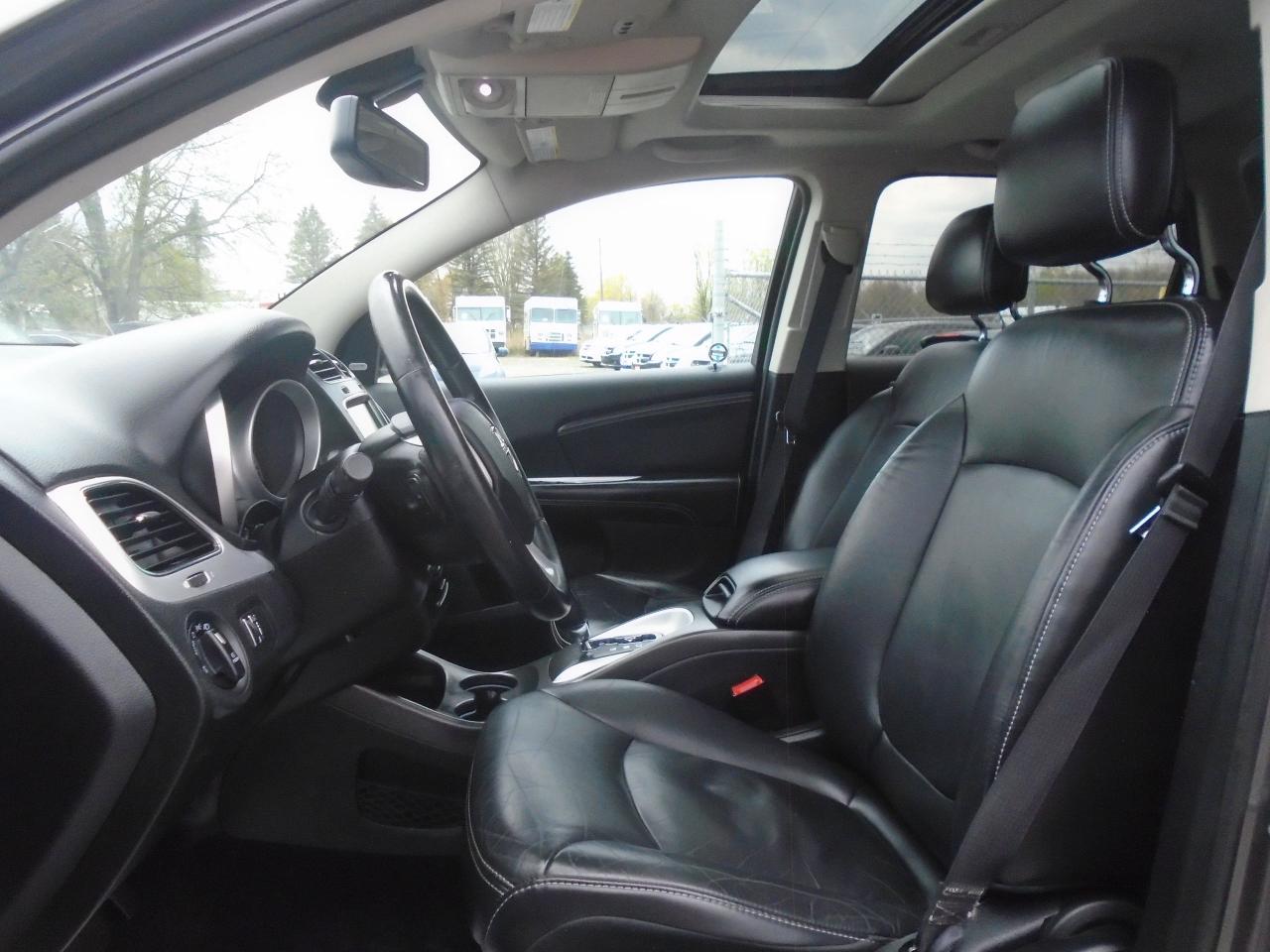 2016 Dodge Journey AWD 4DR R-T - Photo #11