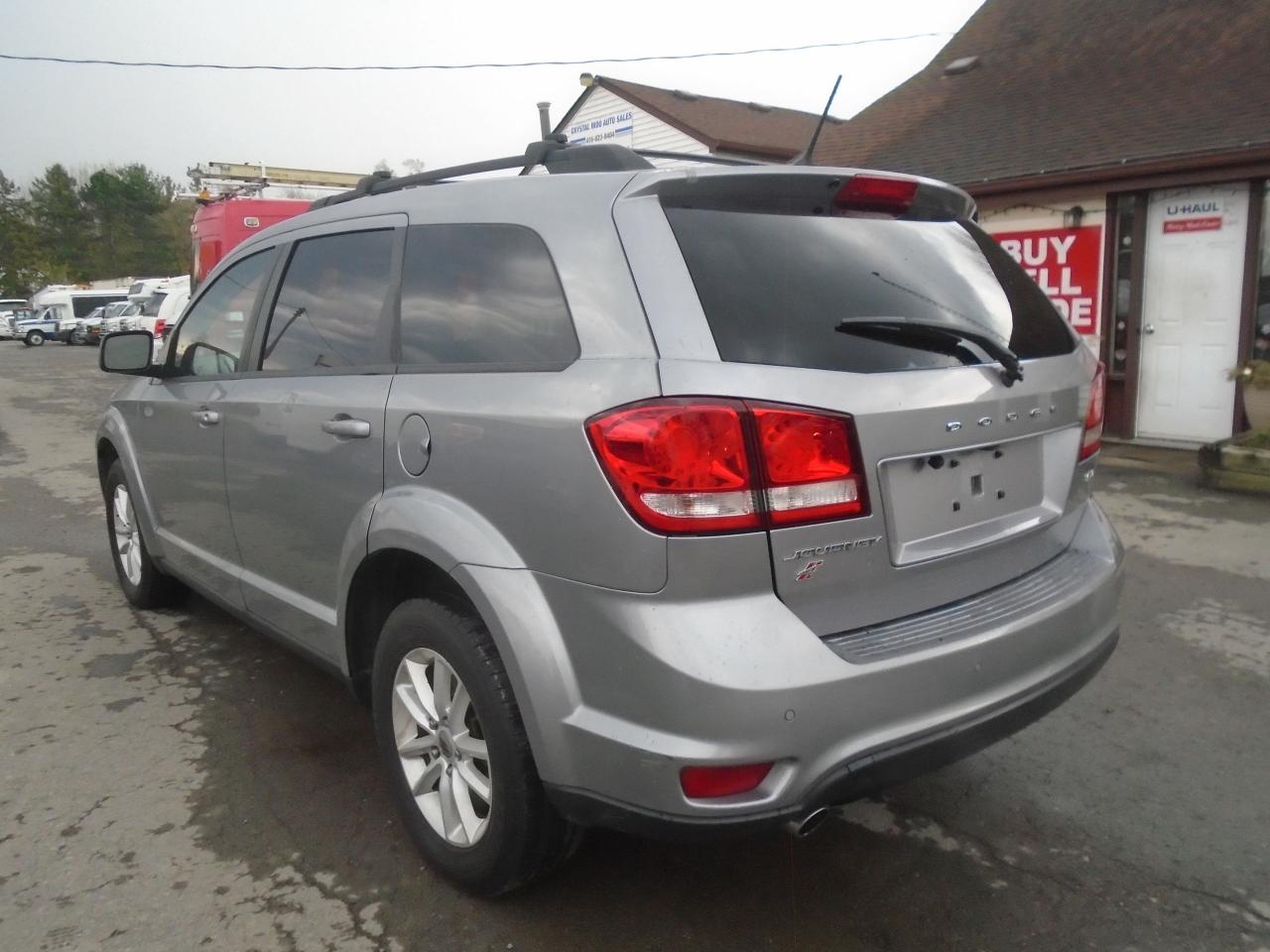 2018 Dodge Journey SXT AWD - Photo #8