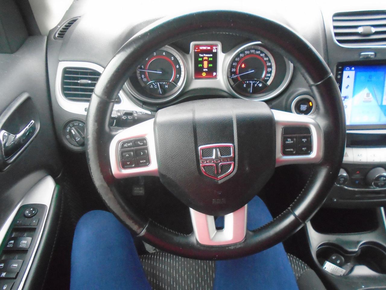 2018 Dodge Journey SXT AWD - Photo #11