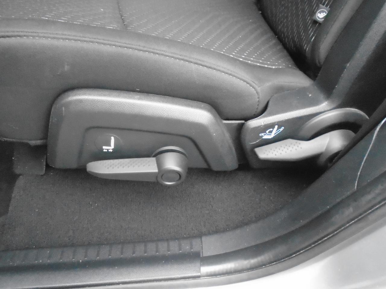 2018 Dodge Journey SXT AWD - Photo #26