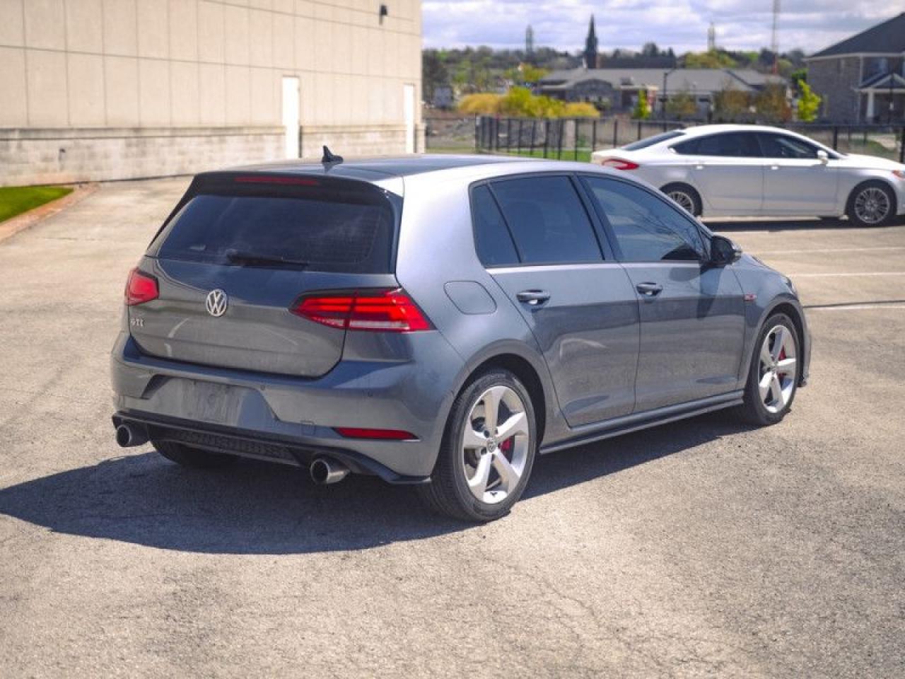 2018 Volkswagen Golf GTI 5-Door  **ADAP CC - PARK PILOT** Photo4