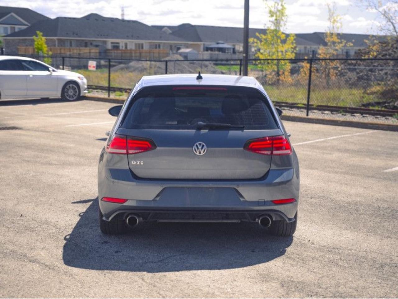 2018 Volkswagen Golf GTI 5-Door  **ADAP CC - PARK PILOT** Photo3
