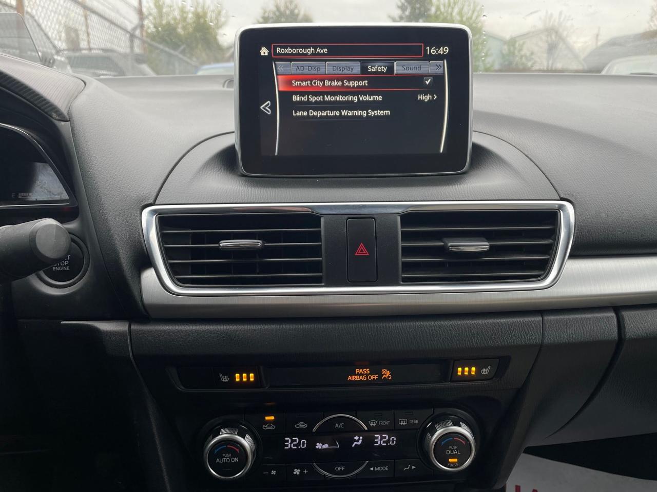 2014 Mazda MAZDA3 GT *LEATHER HEATED SEATS, HEADUP DISPLAY, SUNROOF* - Photo #20
