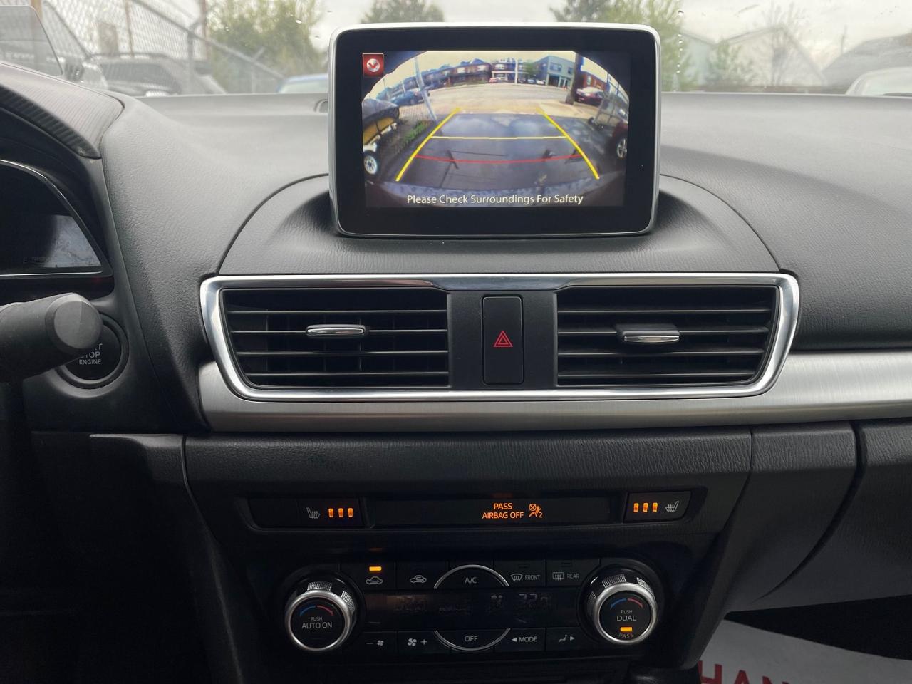 2014 Mazda MAZDA3 GT *LEATHER HEATED SEATS, HEADUP DISPLAY, SUNROOF* - Photo #19