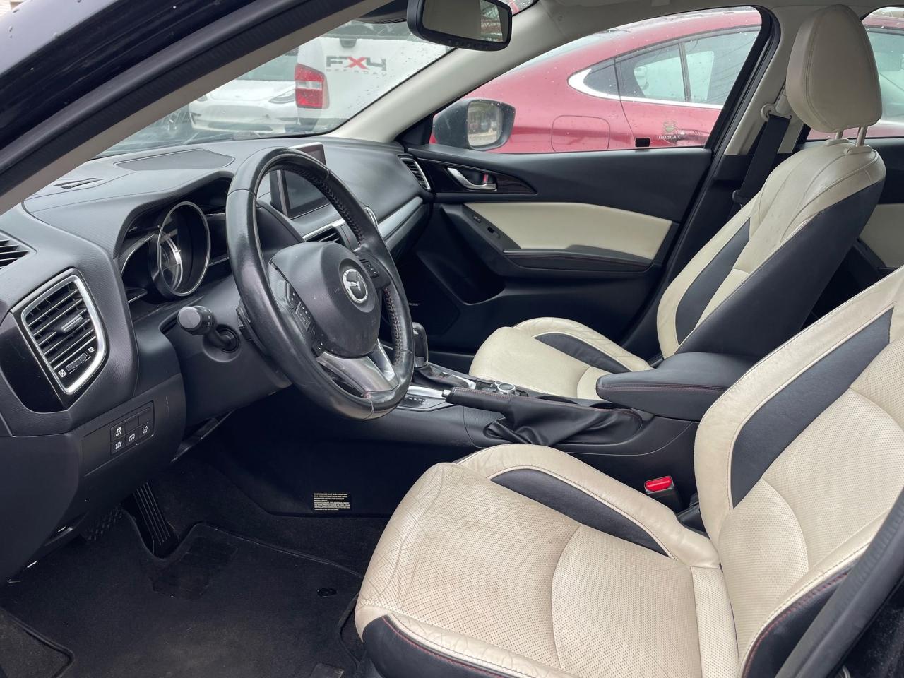 2014 Mazda MAZDA3 GT *LEATHER HEATED SEATS, HEADUP DISPLAY, SUNROOF* - Photo #8