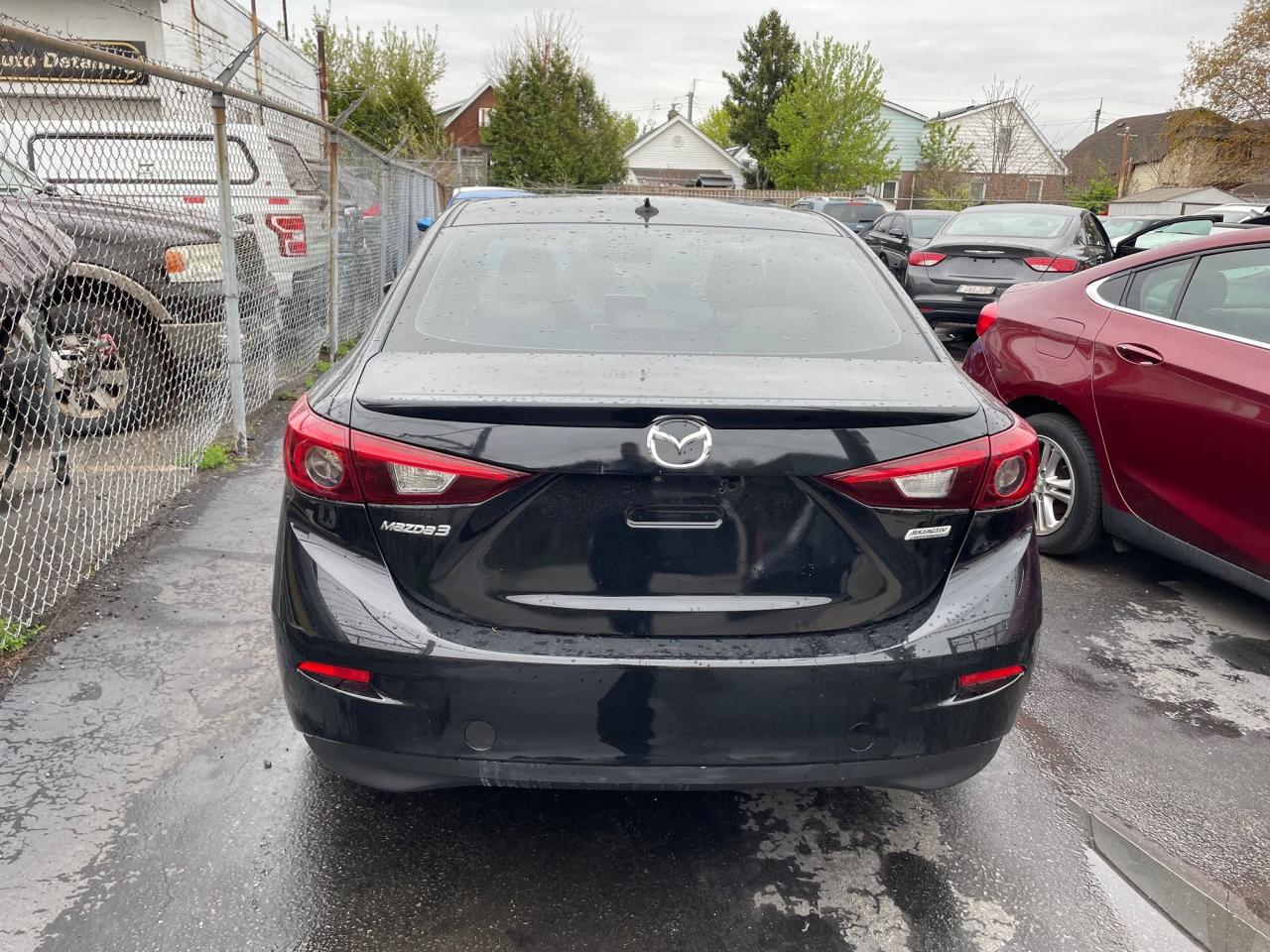 2014 Mazda MAZDA3 GT *LEATHER HEATED SEATS, HEADUP DISPLAY, SUNROOF* - Photo #5