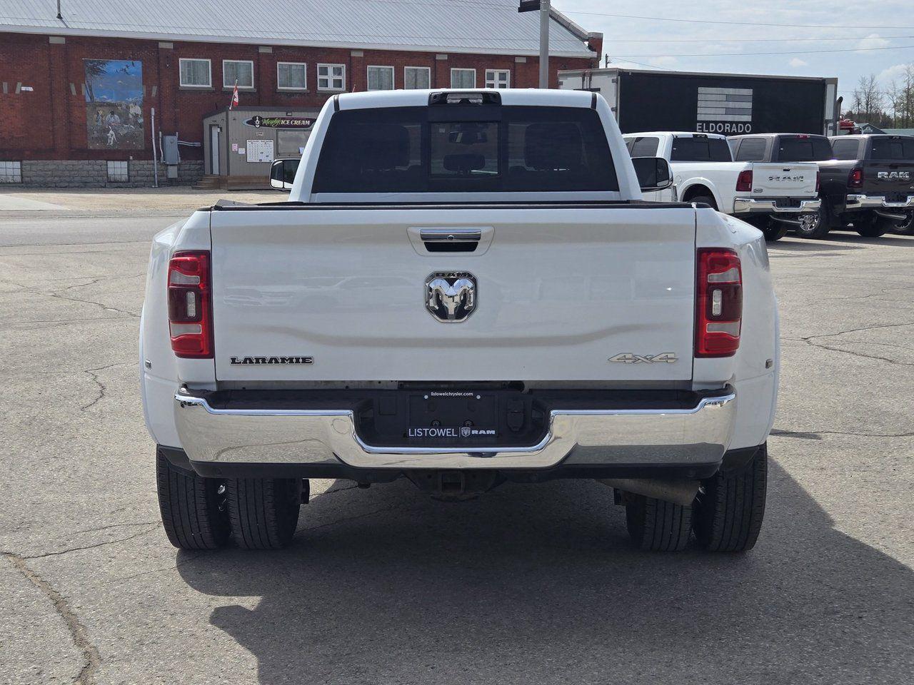 2022 RAM 3500 Laramie - Photo #6