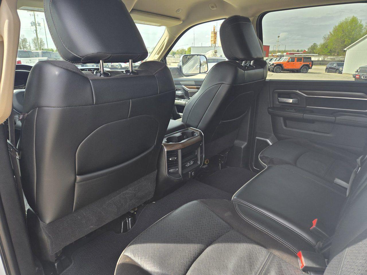 2022 RAM 3500 Laramie - Photo #22