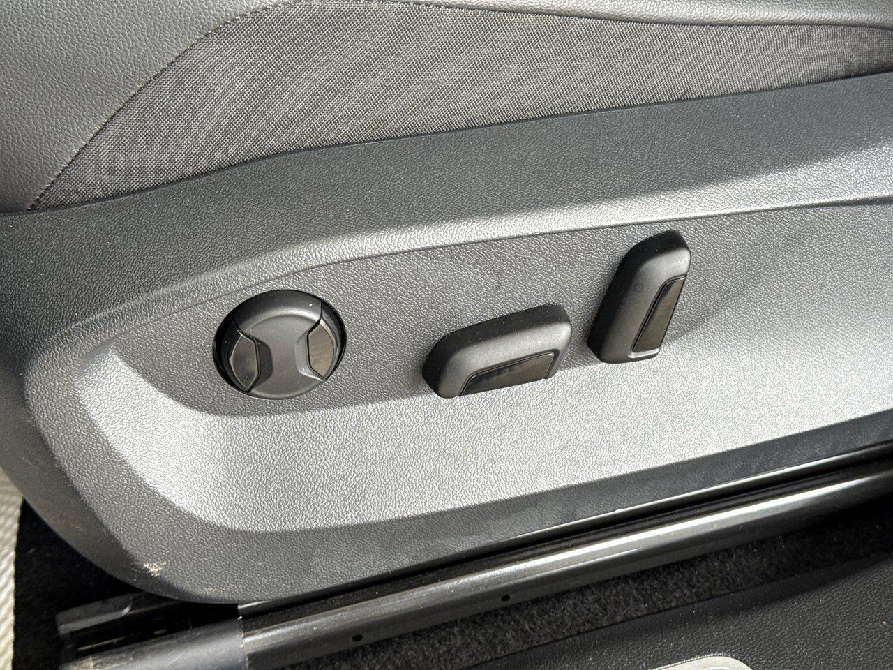 2024 Volkswagen Tiguan Comfortline R-Line Black Edition - Photo #27