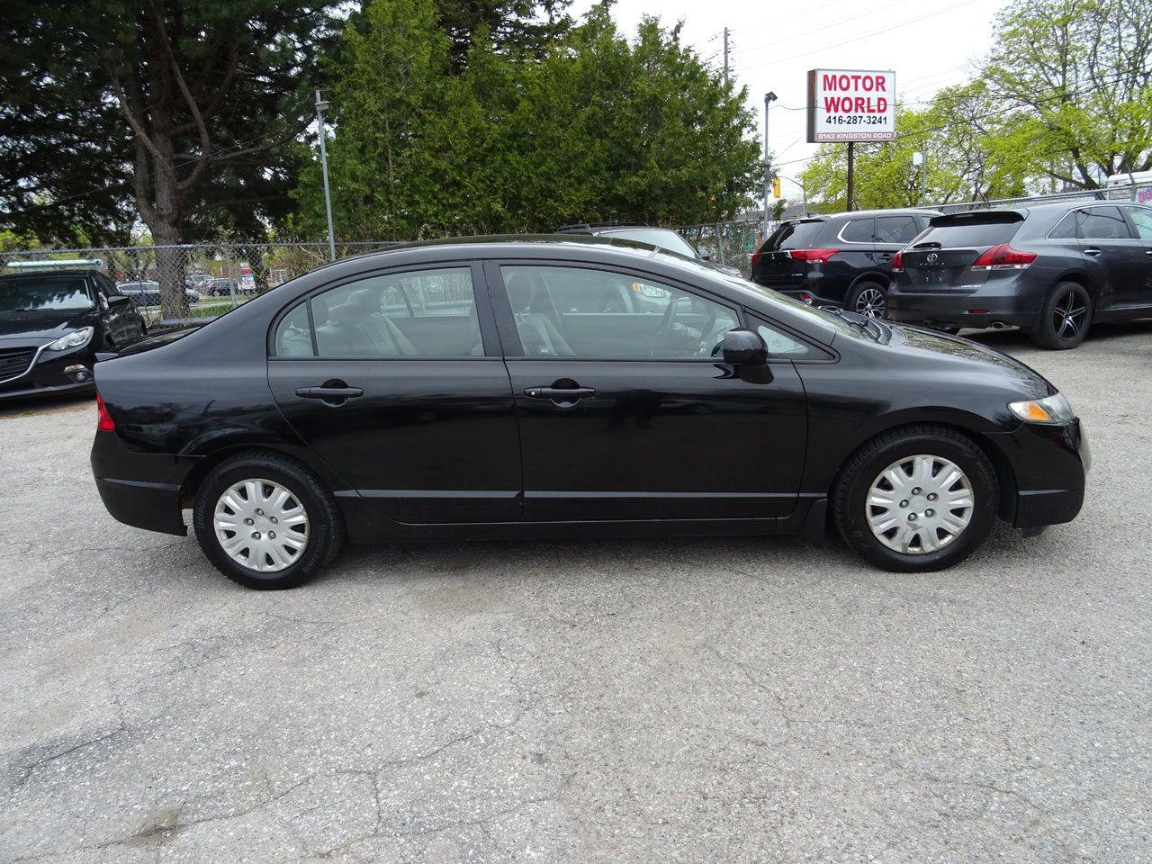 2009 Honda Civic Sdn DX - Photo #5