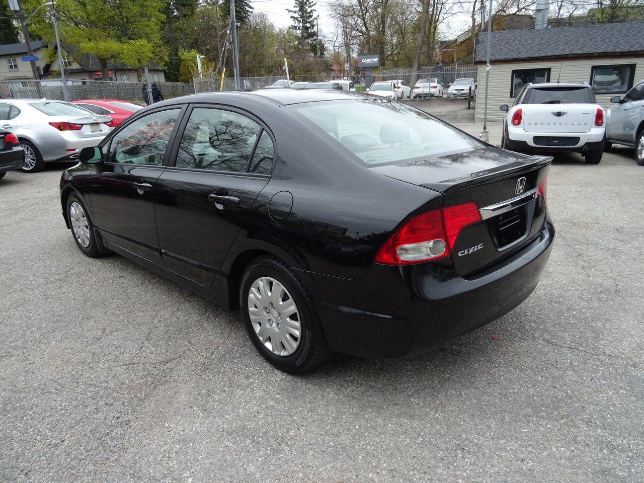 2009 Honda Civic Sdn DX - Photo #8