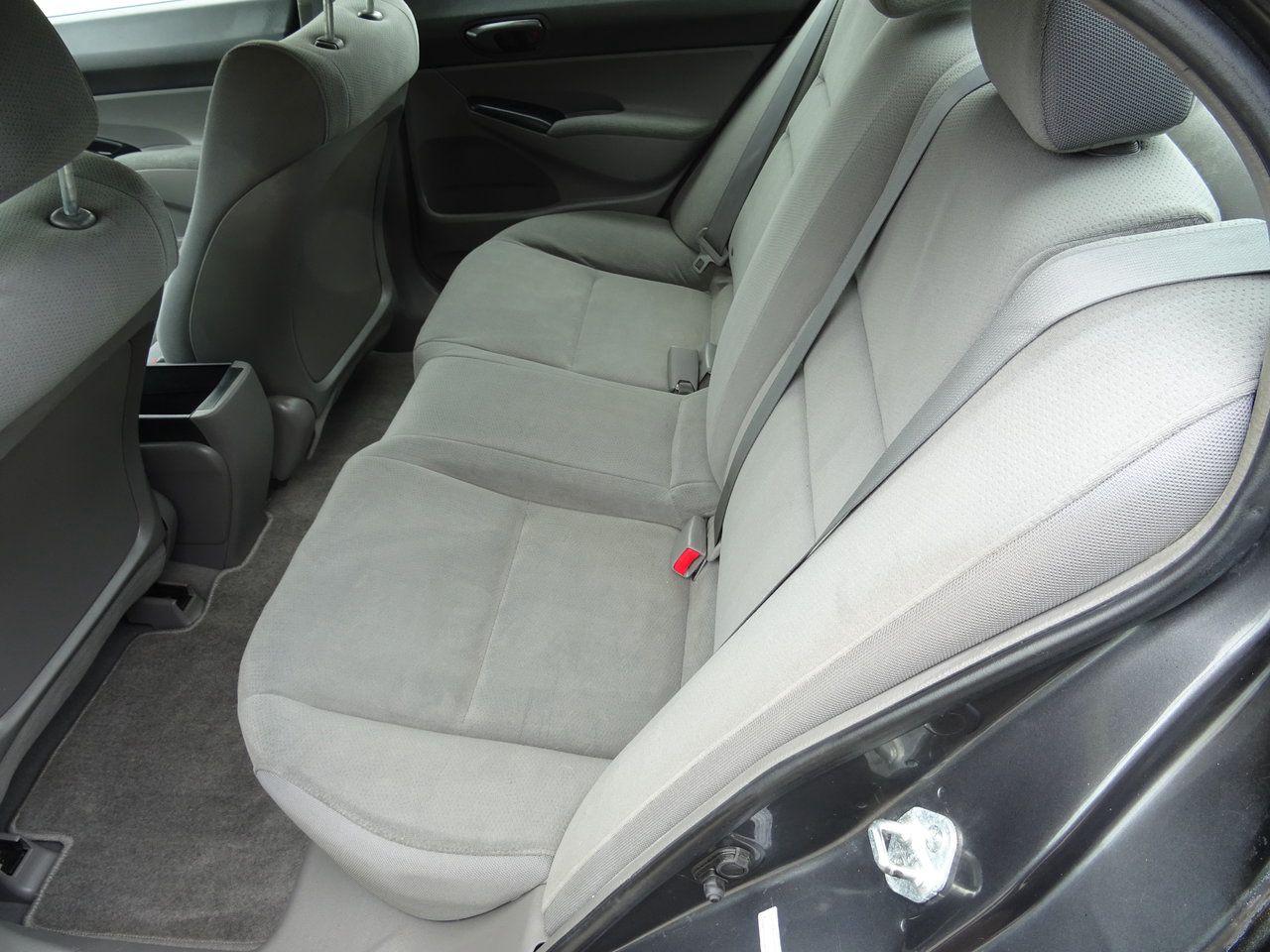 2009 Honda Civic Sdn DX - Photo #10