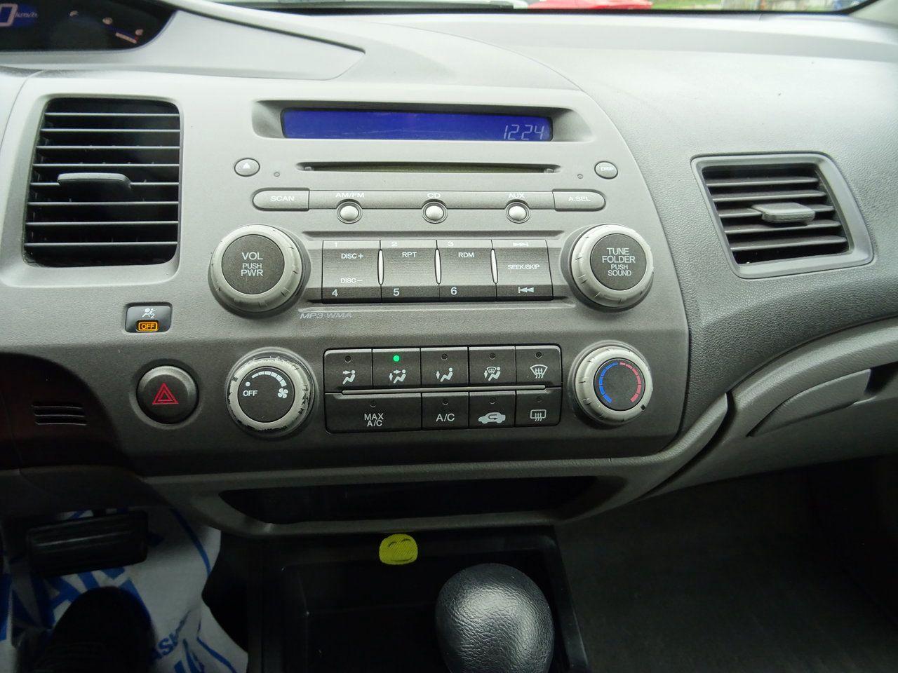2009 Honda Civic Sdn DX - Photo #12