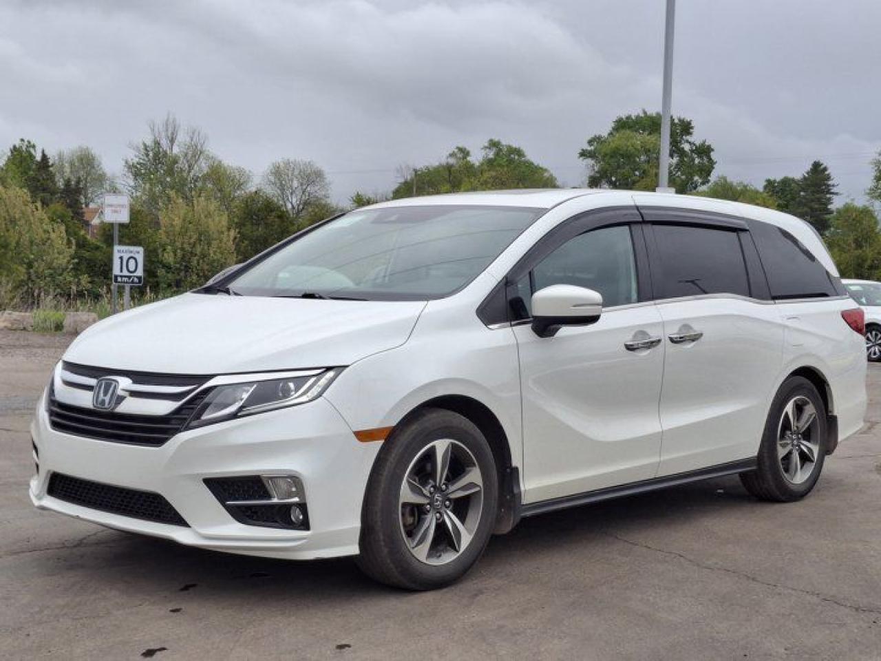 Used 2020 Honda Odyssey EX-L RES| DVD | Leather | Sunroof | Heated Wheel + Seats | CarPlay + Android | Power Seat & More ! for sale in Guelph, ON