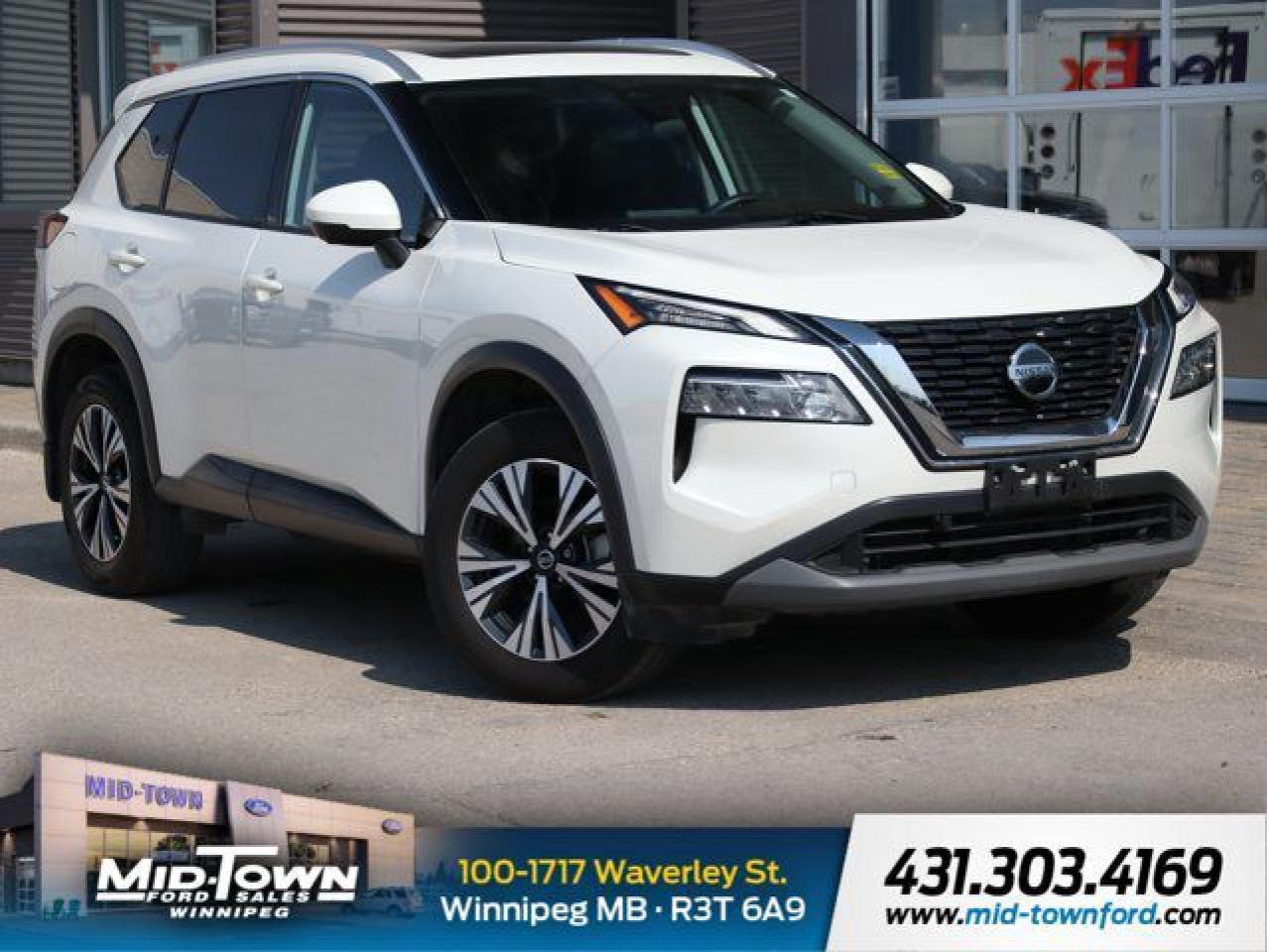 Used 2021 Nissan Rogue SV LOCAL TRADE, ONE OWNER PREMIUM PACKAGE for sale in Winnipeg, MB