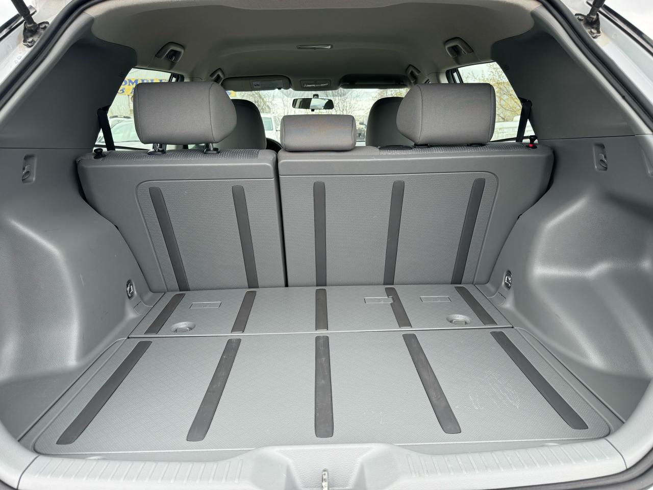 2010 Toyota Matrix XR - Photo #17